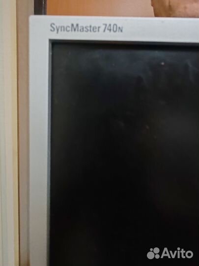 Монитор samsung