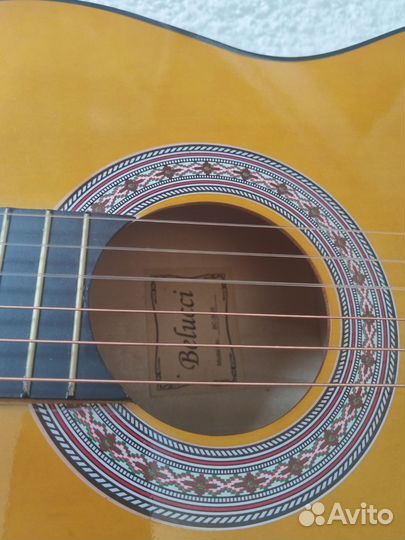 Классическая гитара