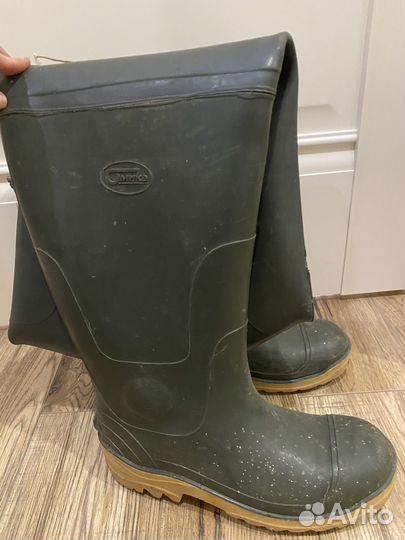 Сапоги резиновые болотные