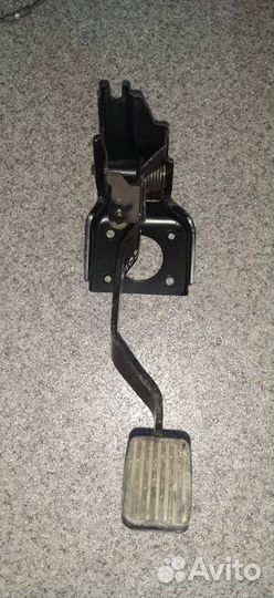 Педаль тормоза 3281025020 Hyundai Accent II