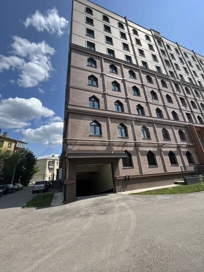 Машиноместо, 30 м²