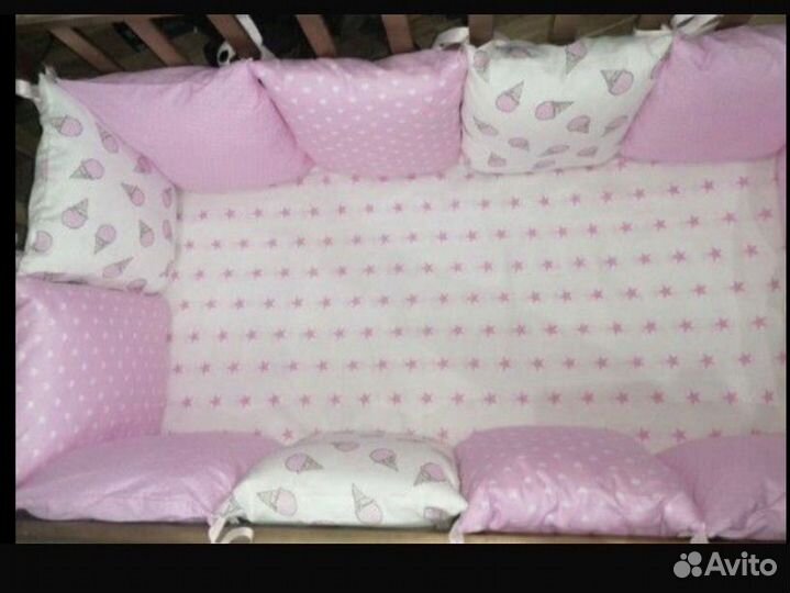 Бортики в кроватку для девочки