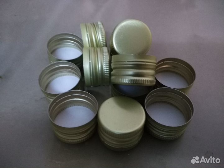 Пробка винтовая с резьбой