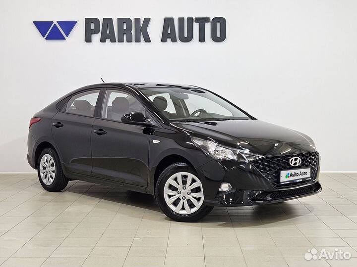 Solaris HS 1.6 МТ, 2024, 8 км