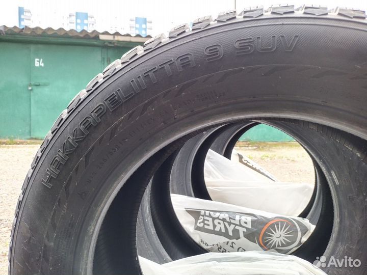 Nokian Tyres Hakkapeliitta 9 SUV 255/55 R19 111T