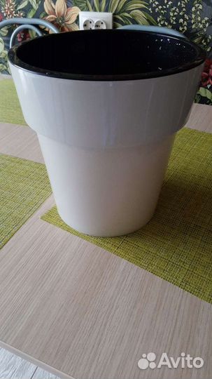 Кашпо для цветов напольное