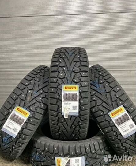 Pirelli Ice Zero 215/55 R17 98