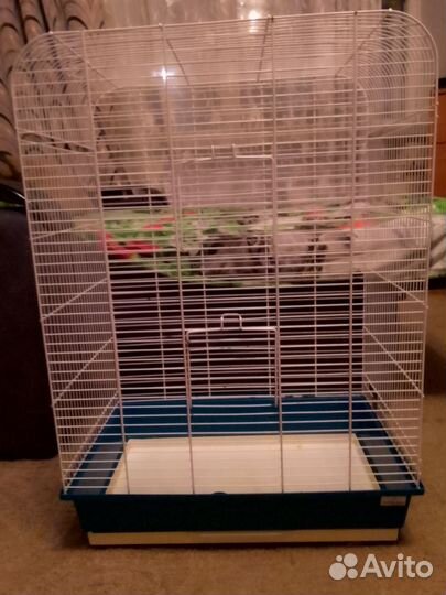 Большая клетка для птиц