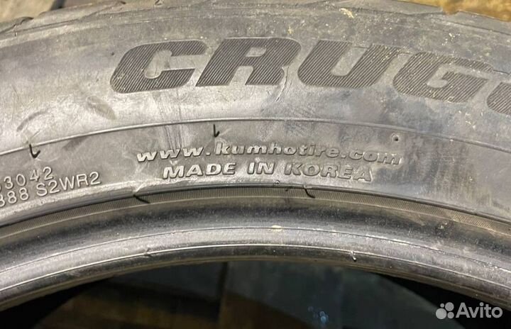 Kumho Crugen HP91 275/45 R21