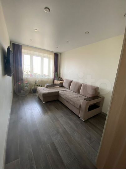 2-к. квартира, 53 м², 9/9 эт.