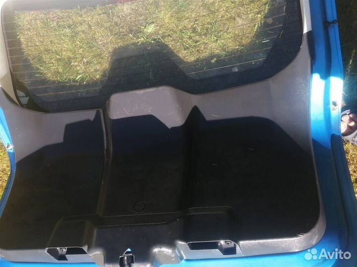 Обшивка двери (крышки) багажника Dodge Caliber (2