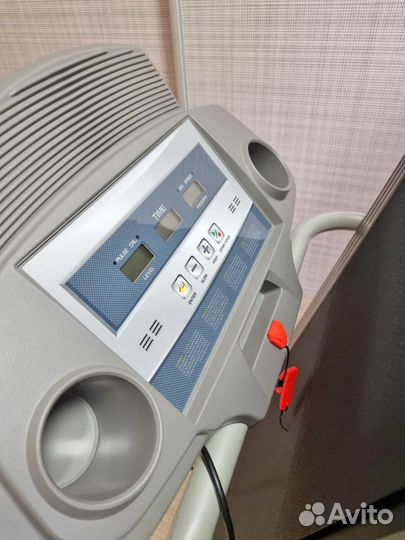 Беговая дорожка электрическая