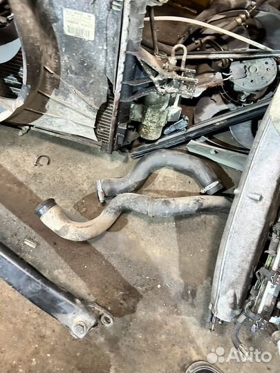 Патрубок охлаждения Volvo s80