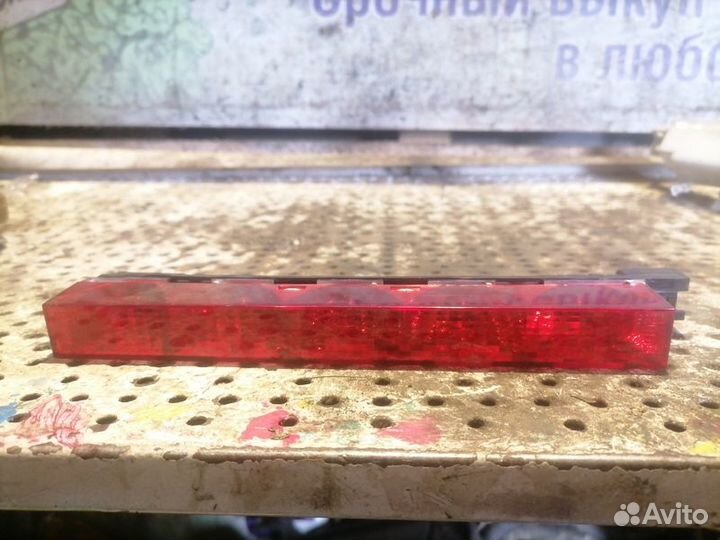 Стоп сигнал (дополнительный) Ford Mondeo 3