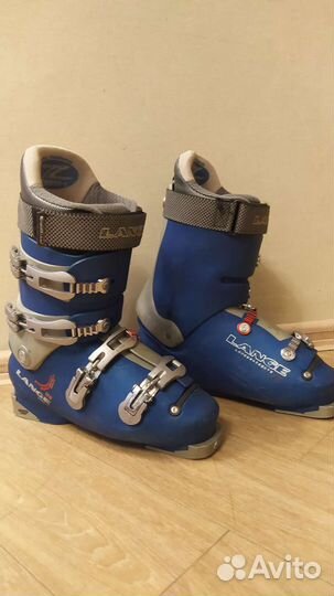 Горные лыжи, ботинки, чехлы и шлем