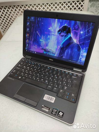 Ноутбук Dell Latitude E7240 12.5