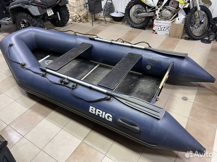 Лодка brig 350