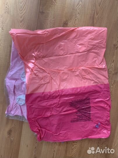 Плавательный круг