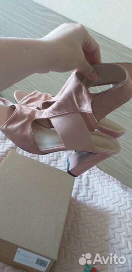 Босоножки женские 40 размер