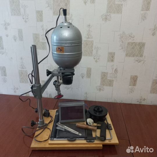 Фотоувеличитель Юность