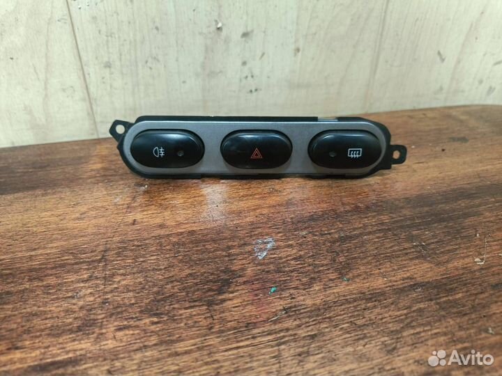 Блок кнопок Daewoo Nexia 1 (ящик 11)