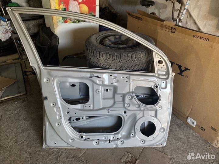 Дверь водительская hyundai solaris2