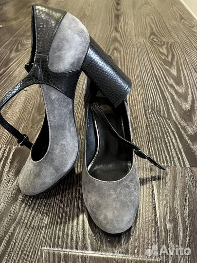 Туфли женские