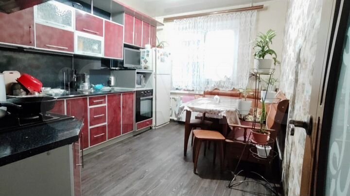 3-к. квартира, 67 м², 1/9 эт.