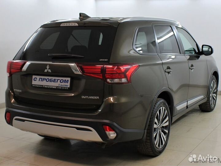 Mitsubishi Outlander 2.0 CVT, 2019, 122 779 км