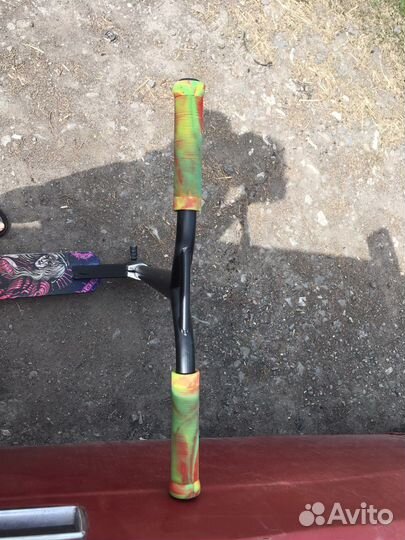 Трюковой самокат