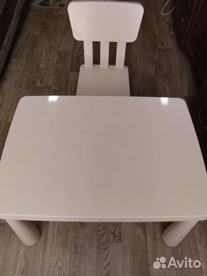 Детский стол и стульчик