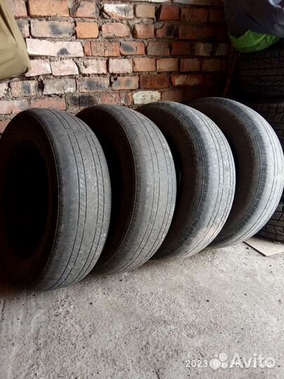 Yokohama Geolandar G033 215/70 R16 100H