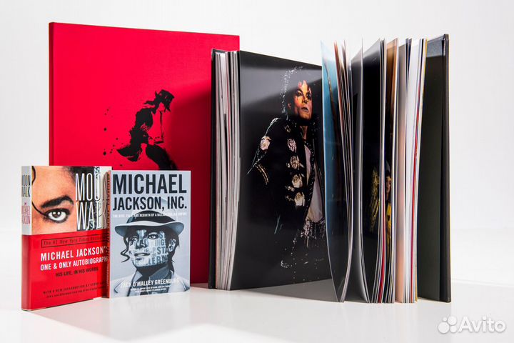 Коллекция книг о Майкле Джексоне