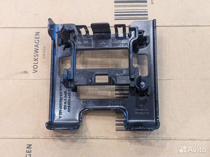 Кронштейн крепления радарного датчика новый