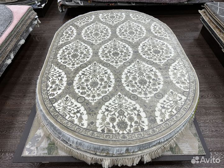 Ковер овальный новый 1.6х2.3м