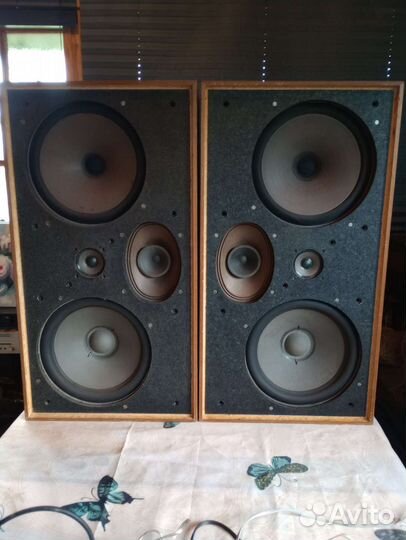 Elac LK4000