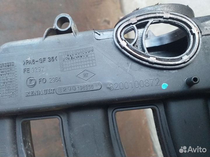 Коллектор впускной Renault Logan 1.6 16V