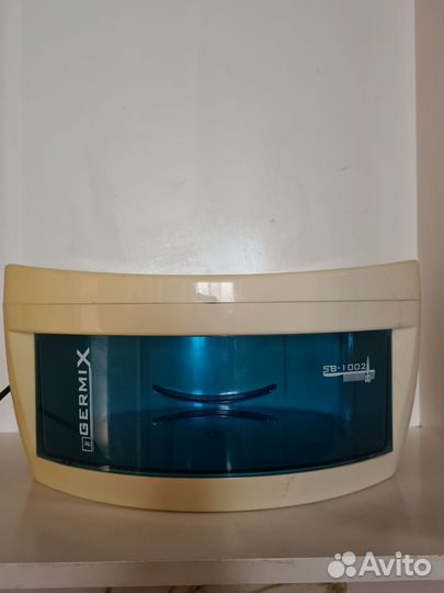 Ультрафиолетовый стерилизатор для инструментов