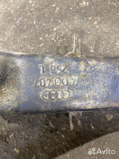 Поворотный кулак ауди а8 d2