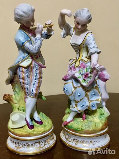 Парные статуэтки. Высота -24 см. Франция