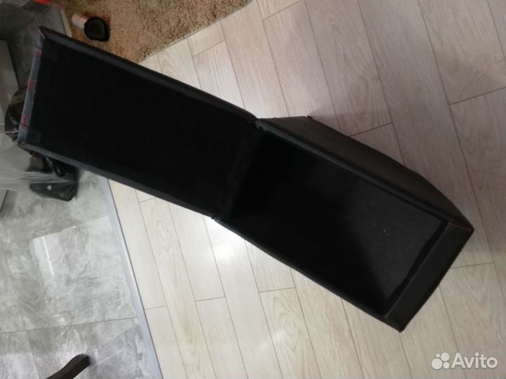 Подлокотник на весту