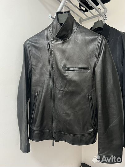 Кожаная куркта Giorgio Armani