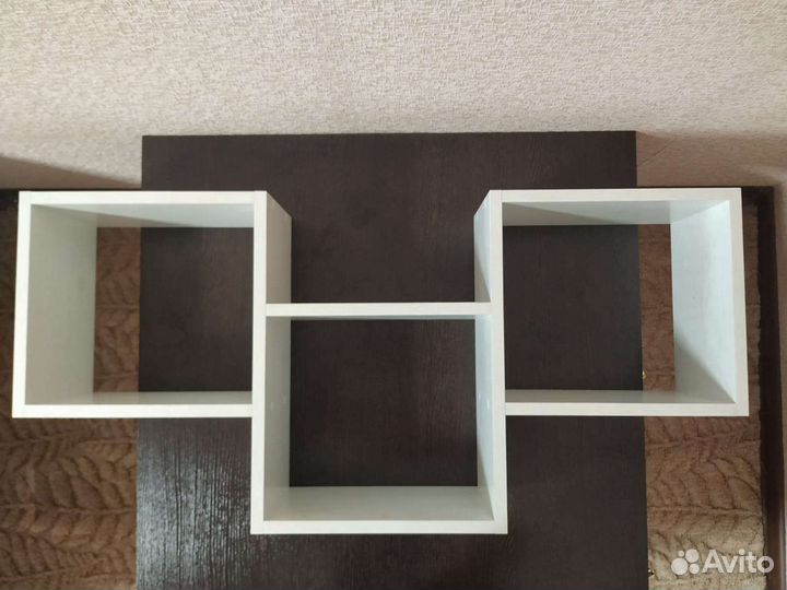 Полочка настенная, навесная. М-6