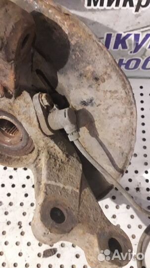 Кулак поворотный передний левый BYD F3