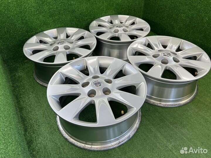 R16 Nissan оригинал 5x114.3 6.5JJ ET+45 цо66,1мм 8