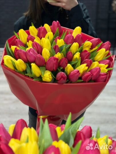 Предзаказ букета на 14 февраля 8 марта цветы