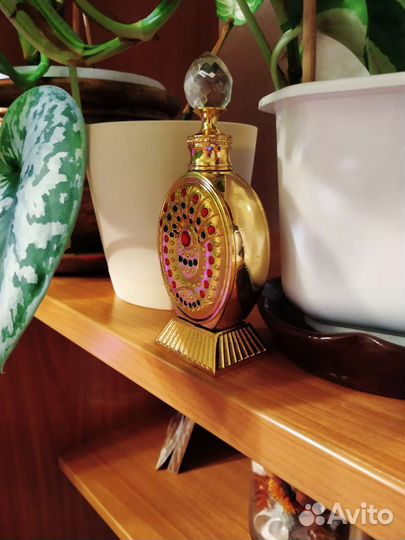 Флаконы для духов, масла