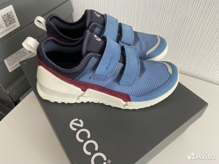 37 кроссовки ecco biom K1