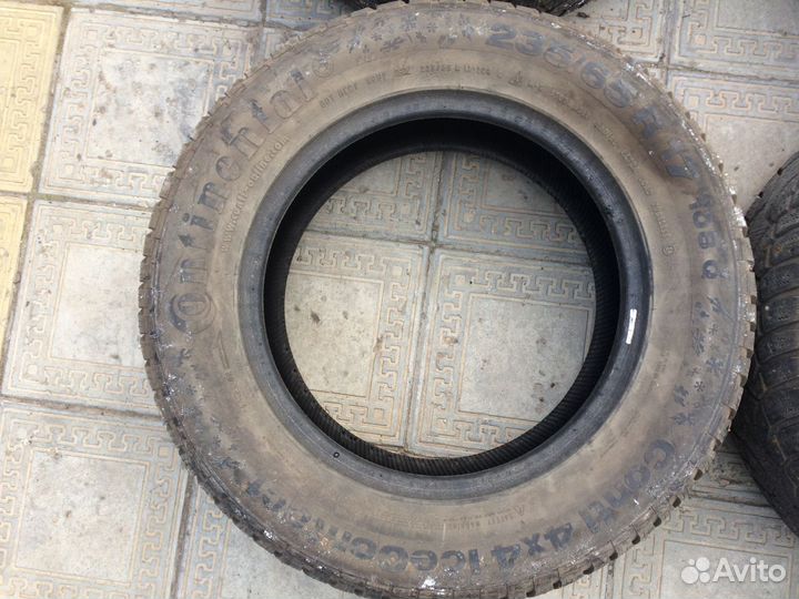 Continental ComfortContact - 6 235/65 R17