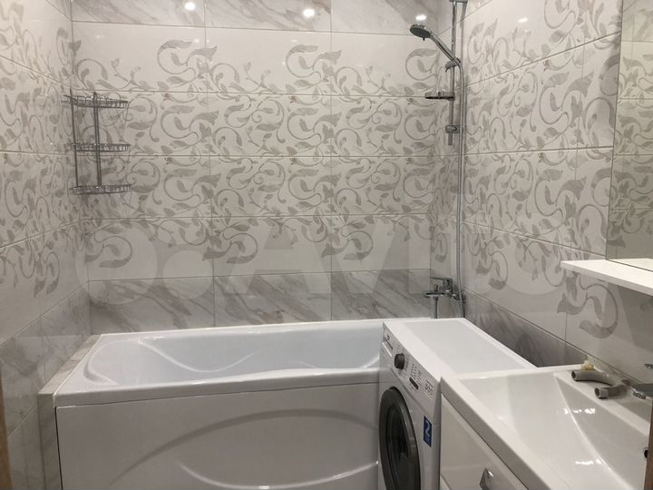 2-к. квартира, 60 м², 8/9 эт.